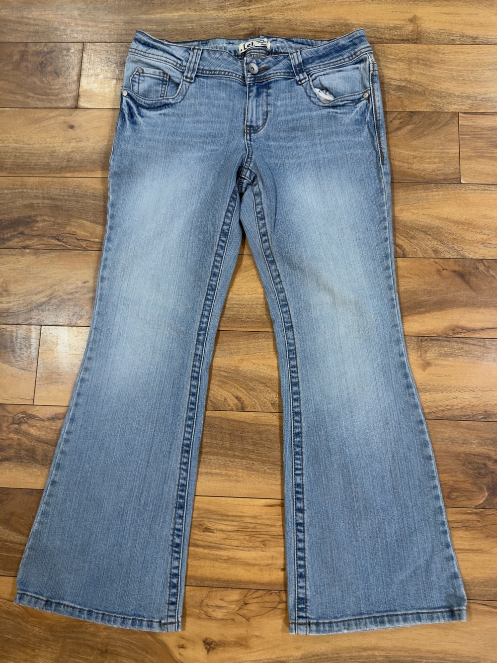 Vintage L.E.I Y2K Low Rise Flare Bootcut Womens Denim Jeans Size 13 Short 90’s